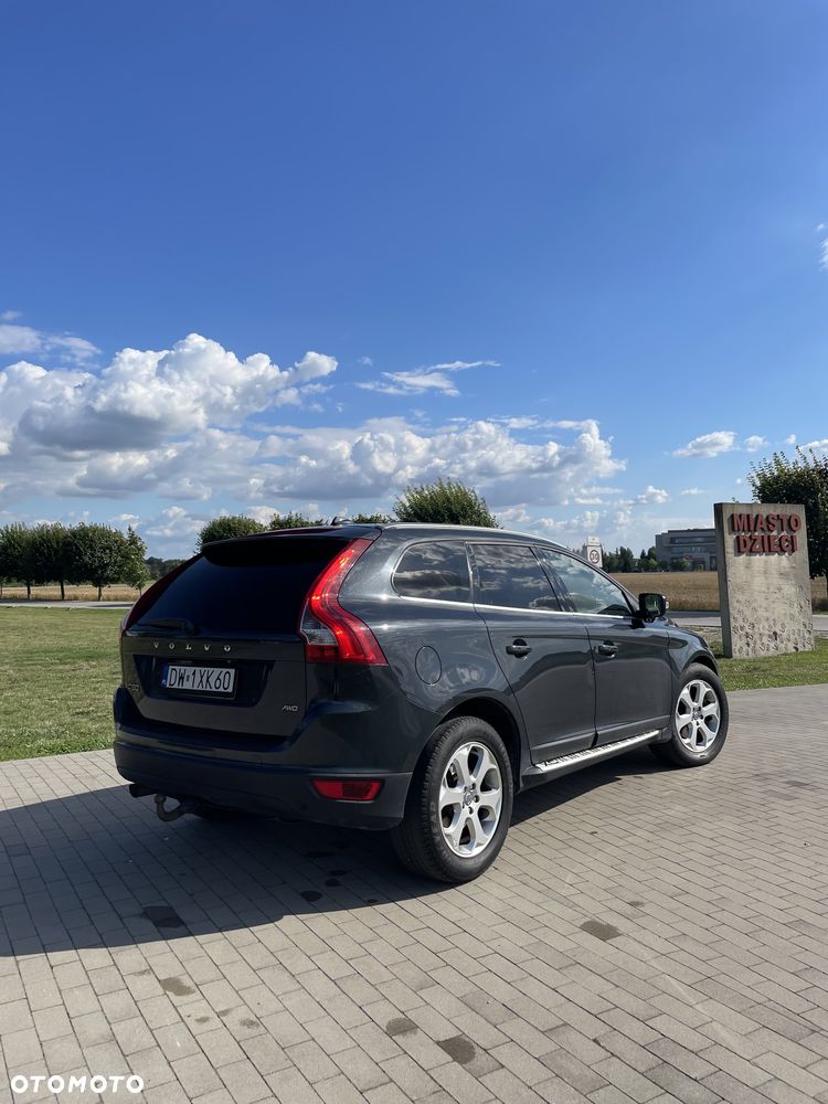 Volvo XC 60 2.4D AWD Summum - 11
