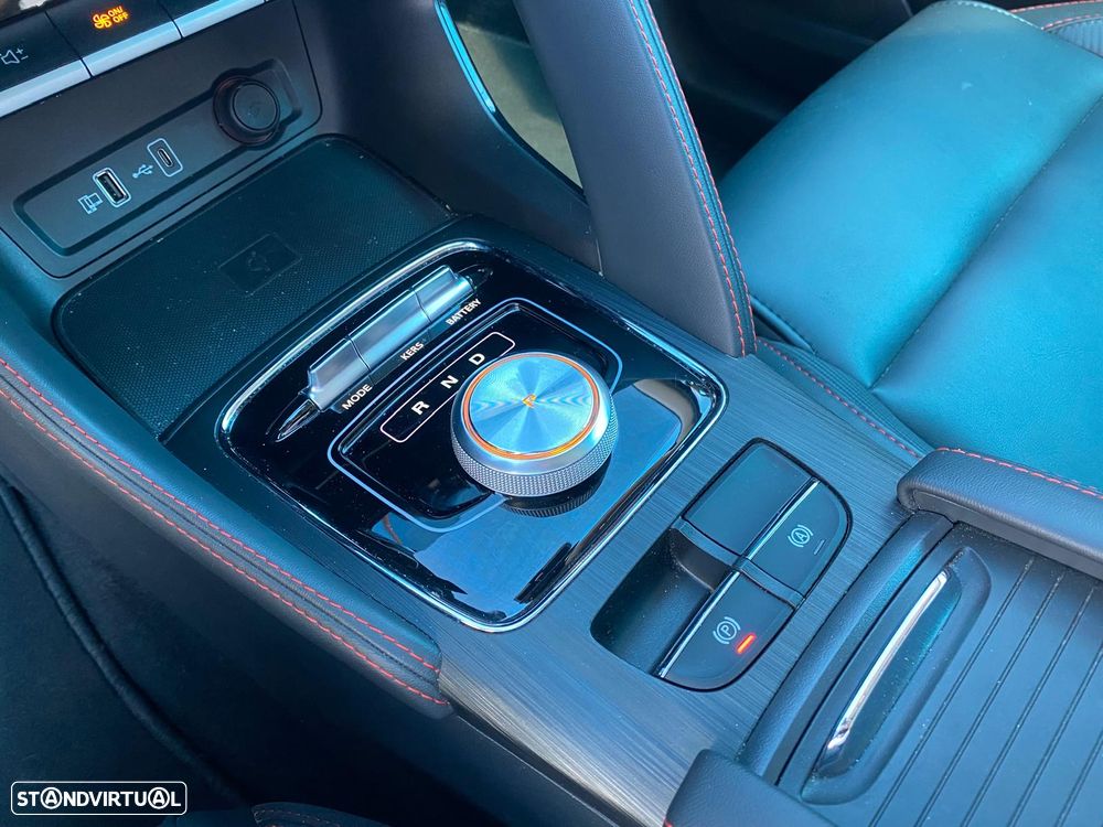 MG ZS Maximal Luxury - 17