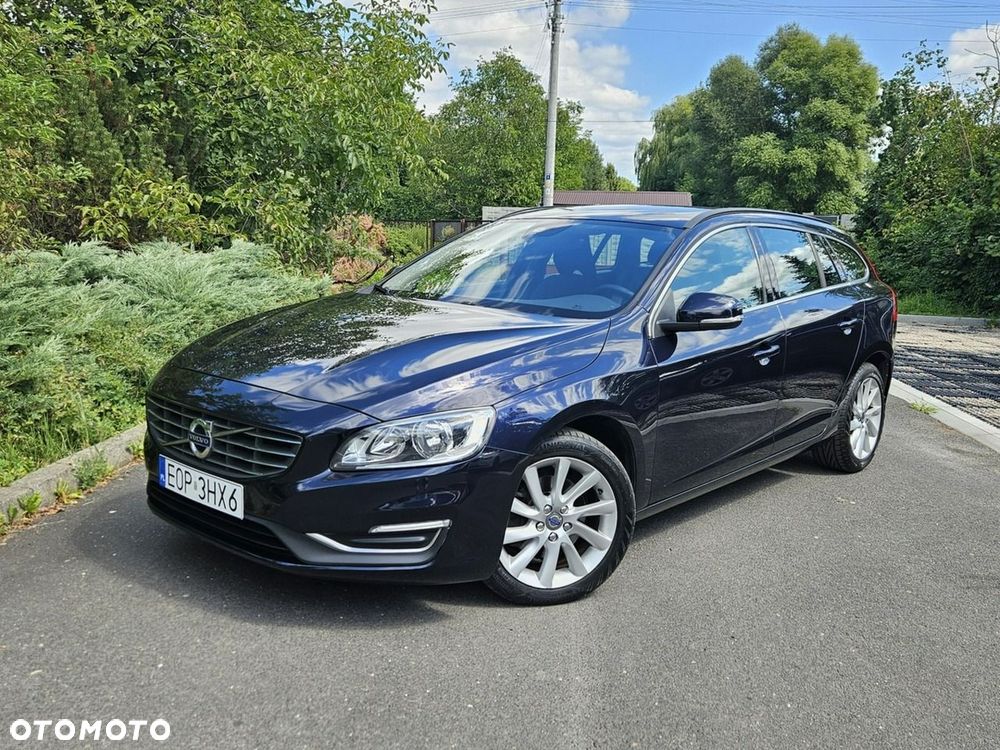 Volvo V60 D4 Geartronic Momentum - 29
