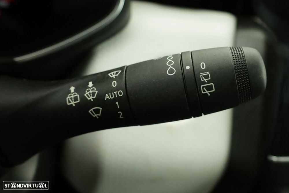 Renault Clio 1.0 TCe Techno Bi-Fuel - 16