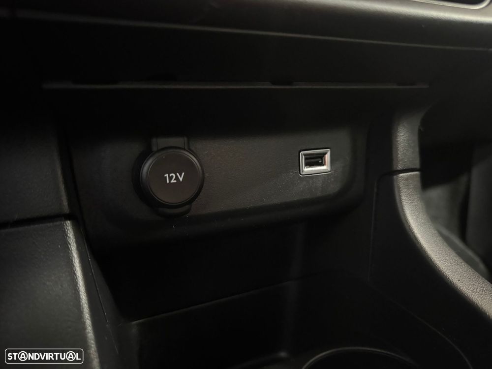 Citroën C3 1.2 PureTech Shine - 43