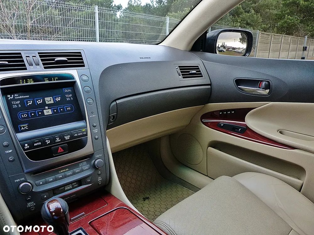 Lexus GS 450h Elegance - 33