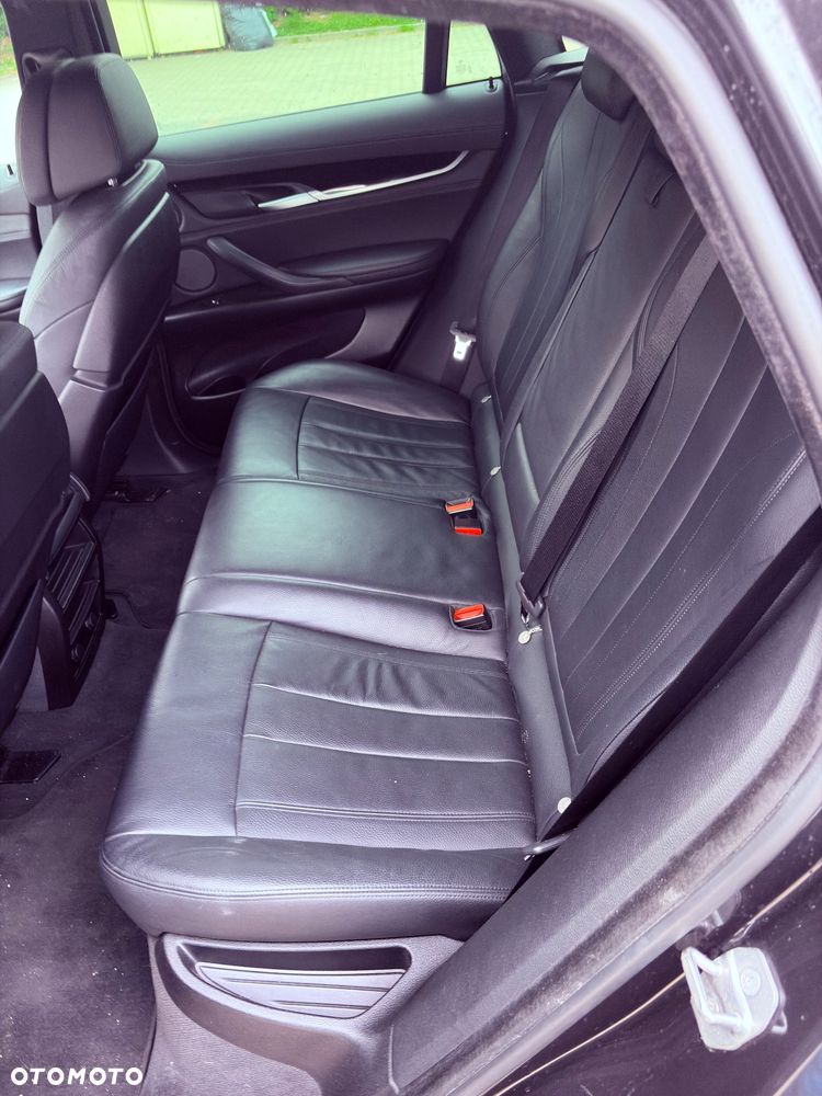 BMW X6 xDrive40d - 32