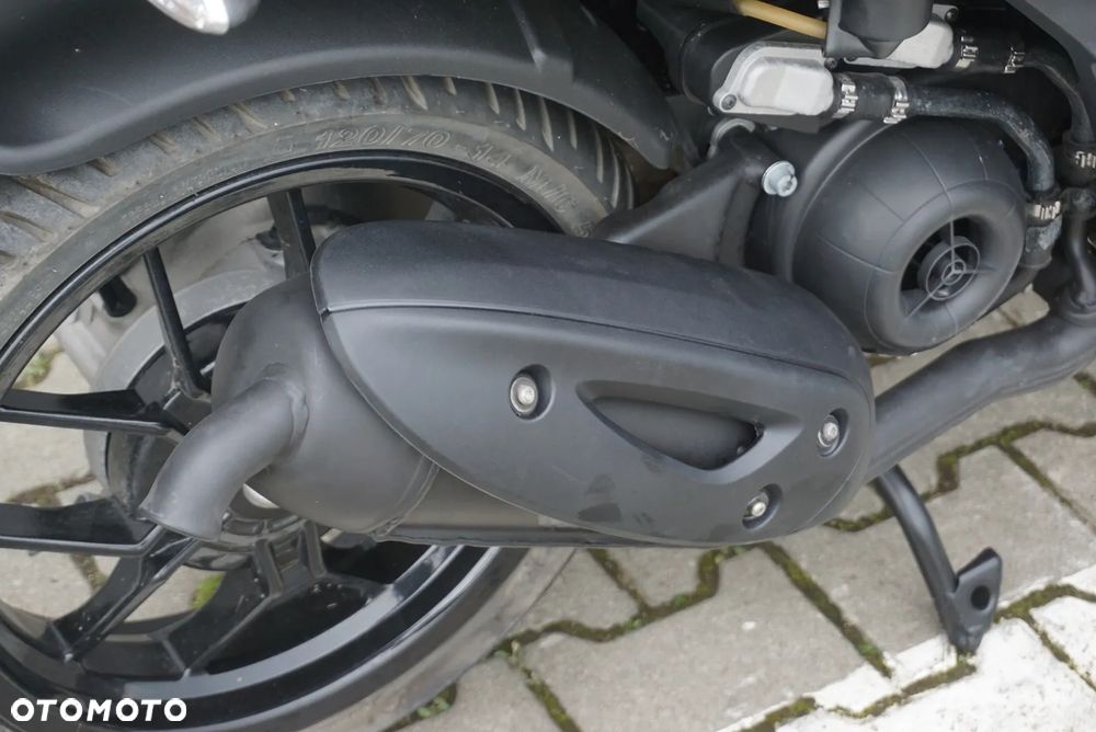 Aprilia SR - 6