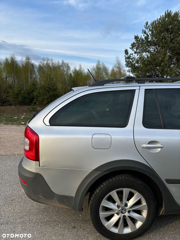 Skoda Octavia Scout 1.8 TSI - 6