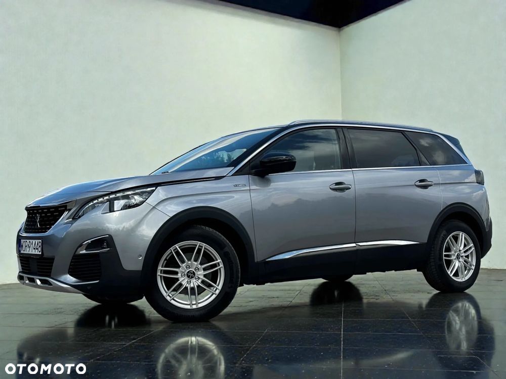 Peugeot 5008 - 8