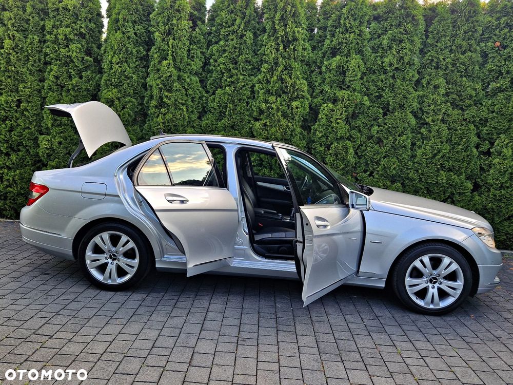 Mercedes-Benz Klasa C 200 Kompressor Avantgarde - 17