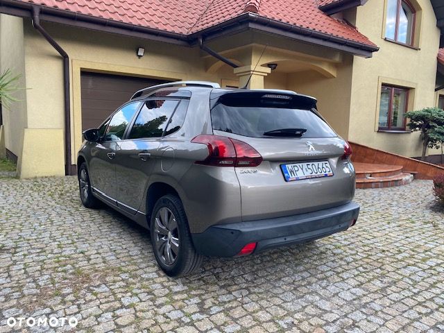 Peugeot 2008 - 5