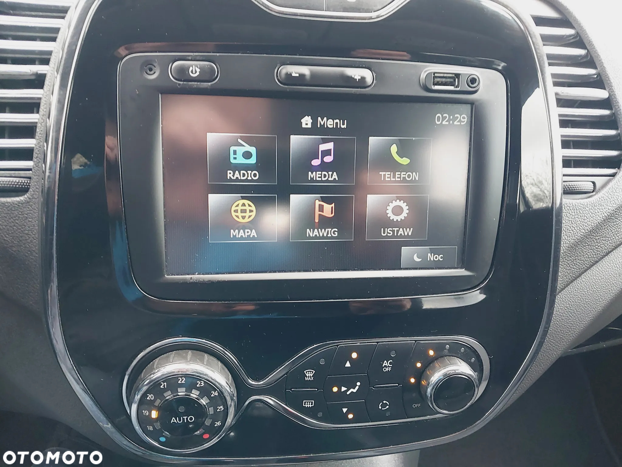 Renault Captur 1.2 Energy TCe Intens EDC EU6 - 14