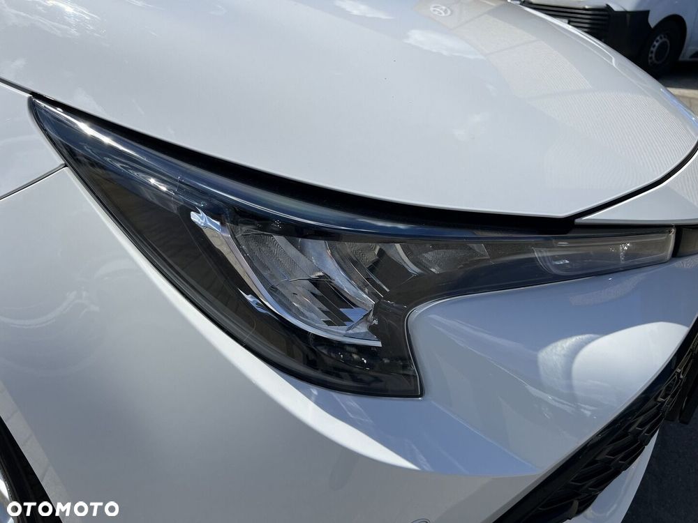 Toyota Corolla 1.8 Hybrid Comfort - 27