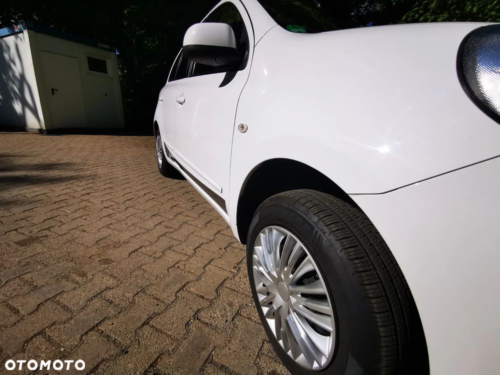 Nissan Micra 1.2 30 Jahre Edition - 4