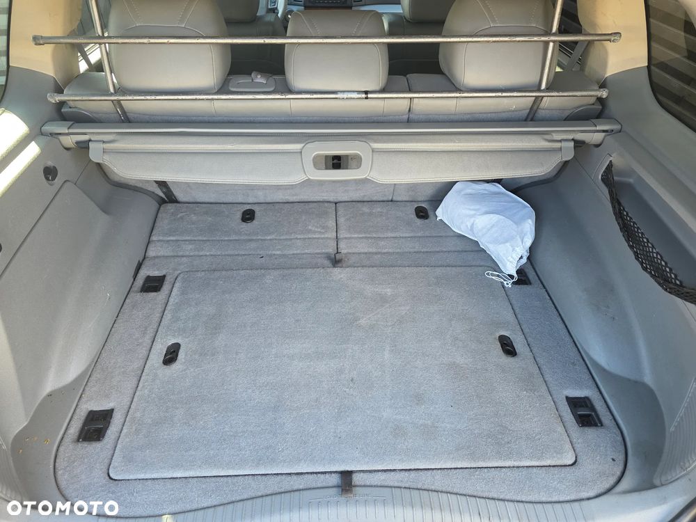 Jeep Grand Cherokee - 17