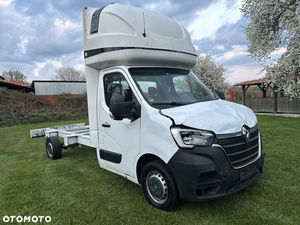 Renault Master - 1