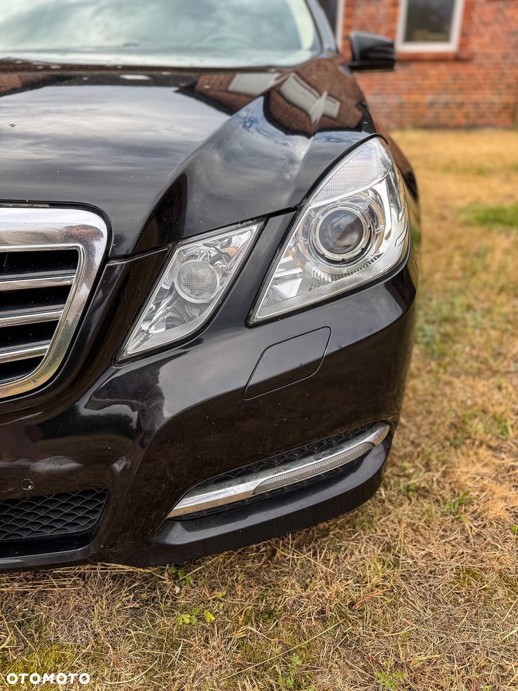 Mercedes-Benz Klasa E 350 CDI DPF BlueEFFICIENCY 7G-TRONIC Avantgarde - 28