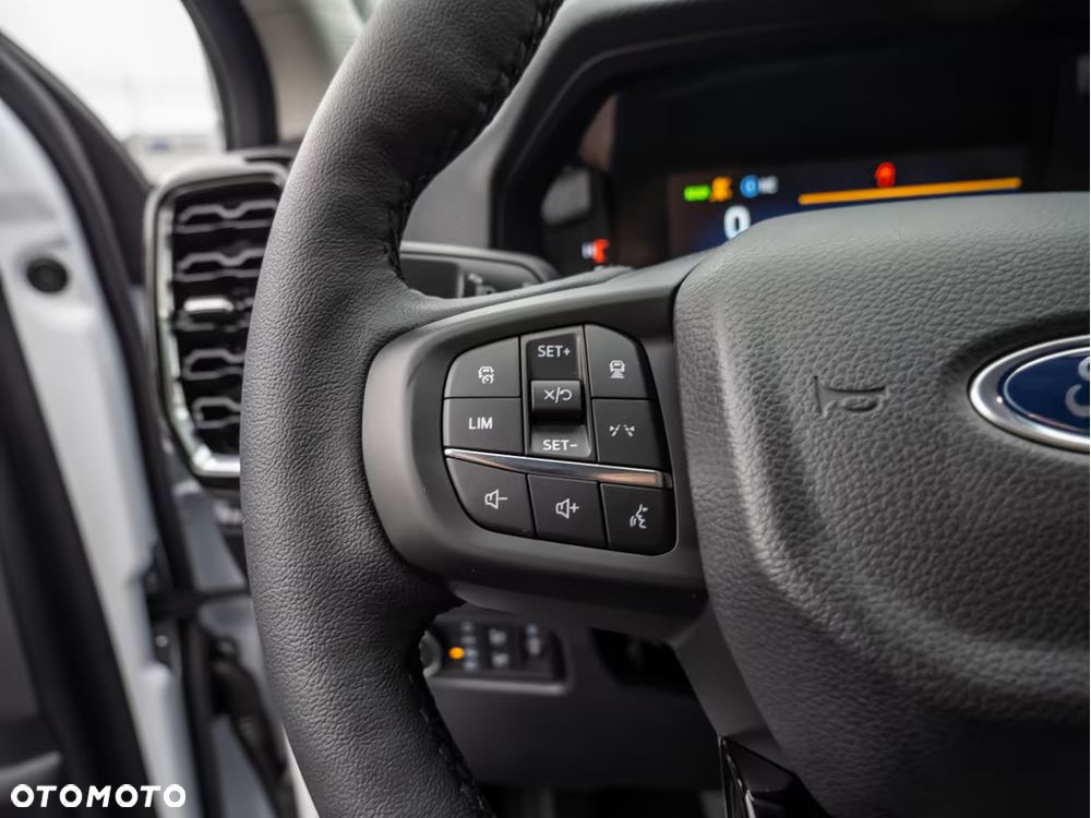 Ford Ranger 2.0 EcoBlue 4x4 DC XLT - 12