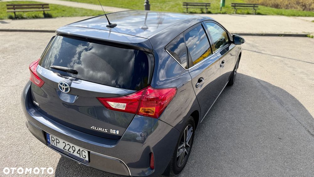 Toyota Auris - 24