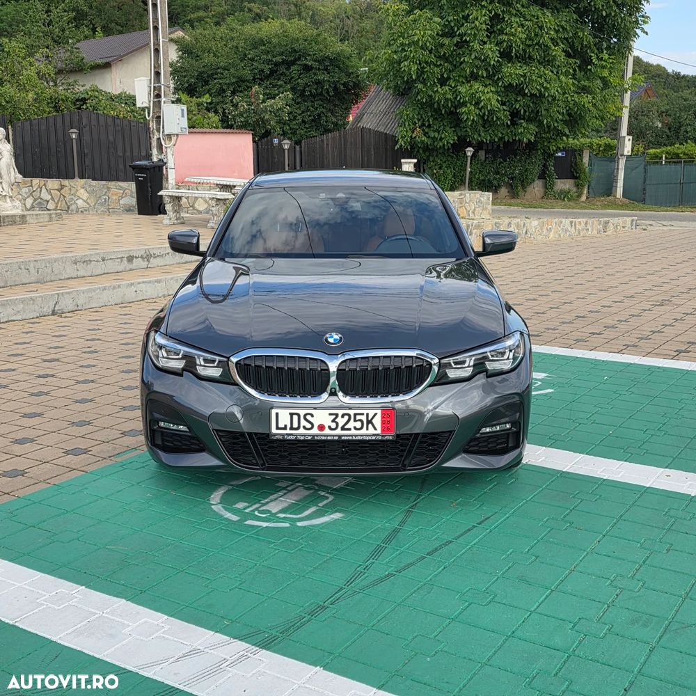 BMW Seria 3 318i Aut. M Sport - 2