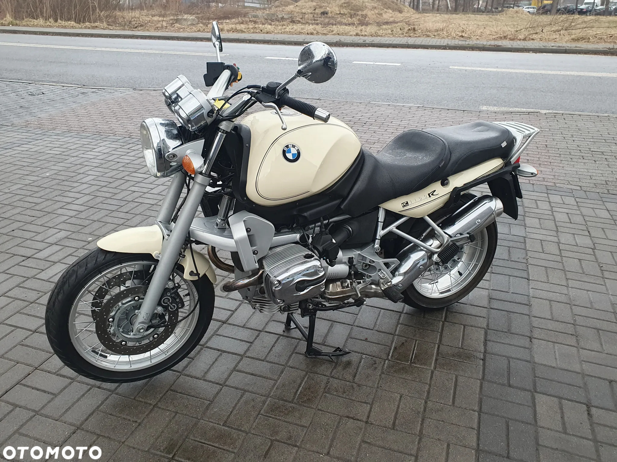 BMW R - 6