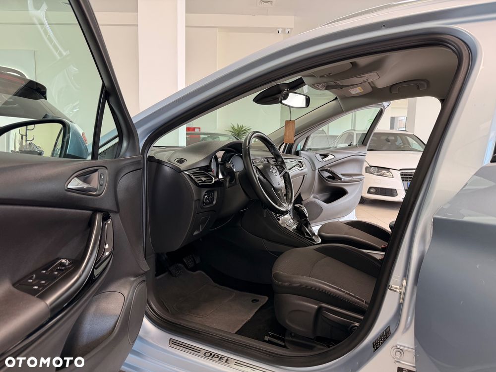 Opel Astra - 18