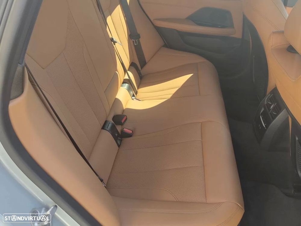 BMW i4 M50 Pack Desportivo M Pro - 11