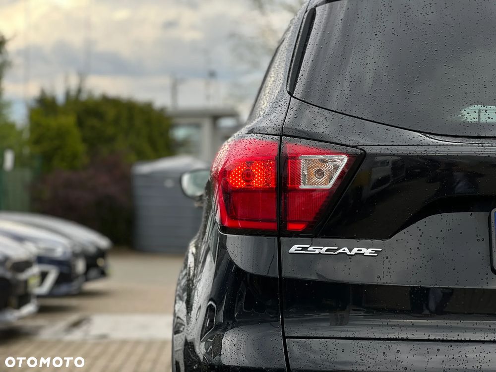 Ford Escape - 13