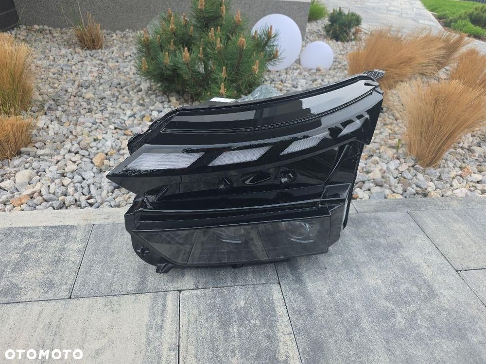SKODA ELROQ ENYAQ 5LB LIFT Lampa lewa przód Full Led Matrix 5LB941035 - 2