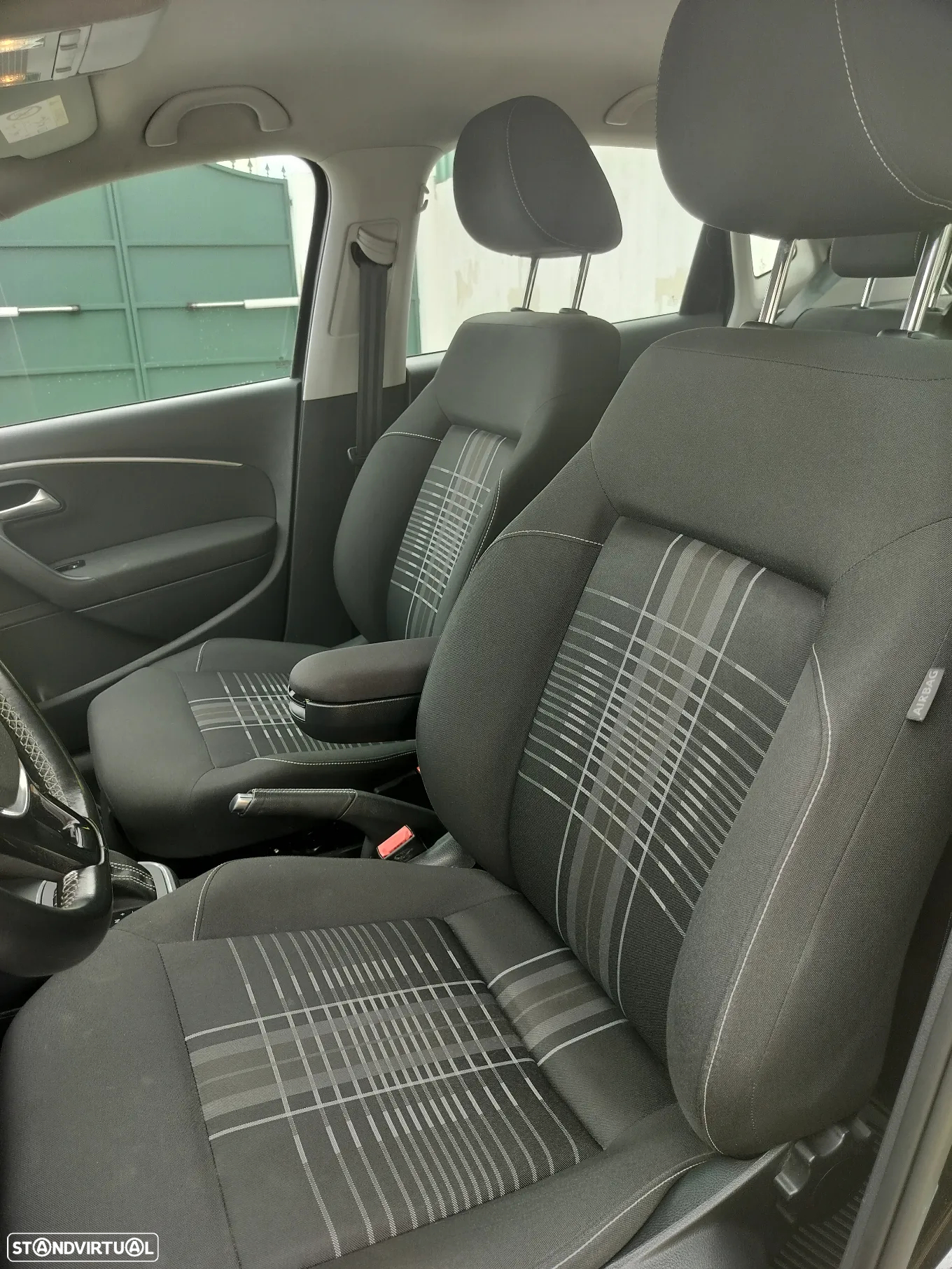 VW Polo 1.2 TSi Lounge DSG - 13