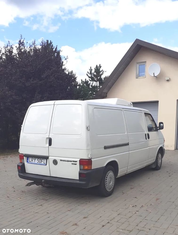 Volkswagen Transporter - 3