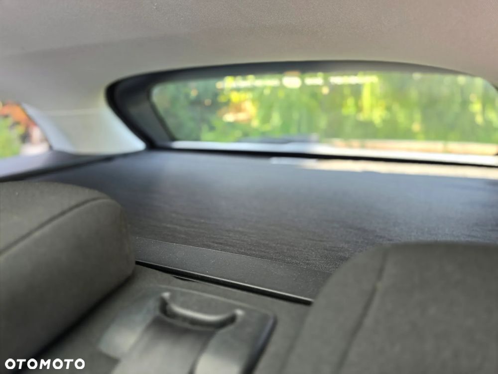 Peugeot 308 - 25
