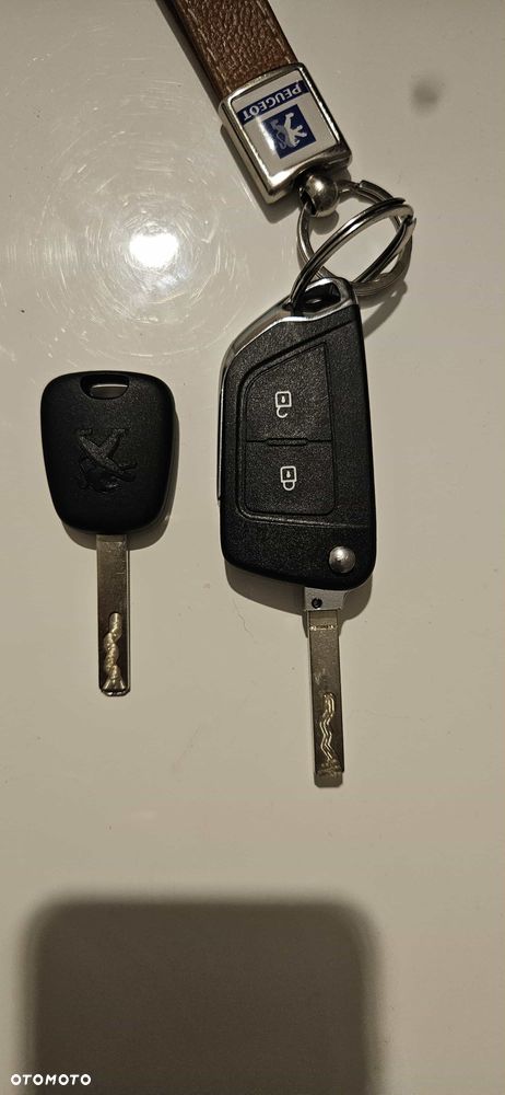 Peugeot Partner 1.6 BlueHDi Outdoor 7os - 15