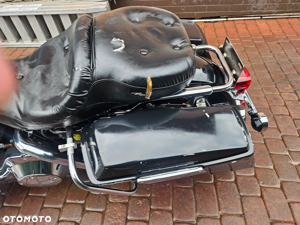 Harley-Davidson Touring Road King - 22