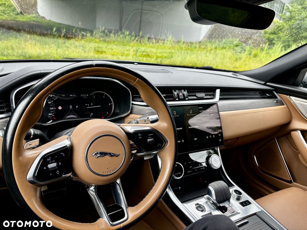 Jaguar XF - 2