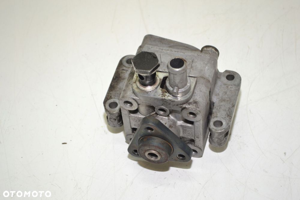 BMW E46 N42 N46 318 320 POMPA WSPOMAGANIA 6756611 - 5