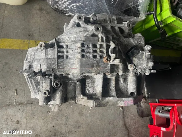 Cutie DSG 4X4 VW Tiguan 2.0 TSI start/stop .200cp - 5