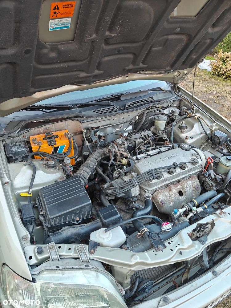 Honda Civic 1.4i S - 6