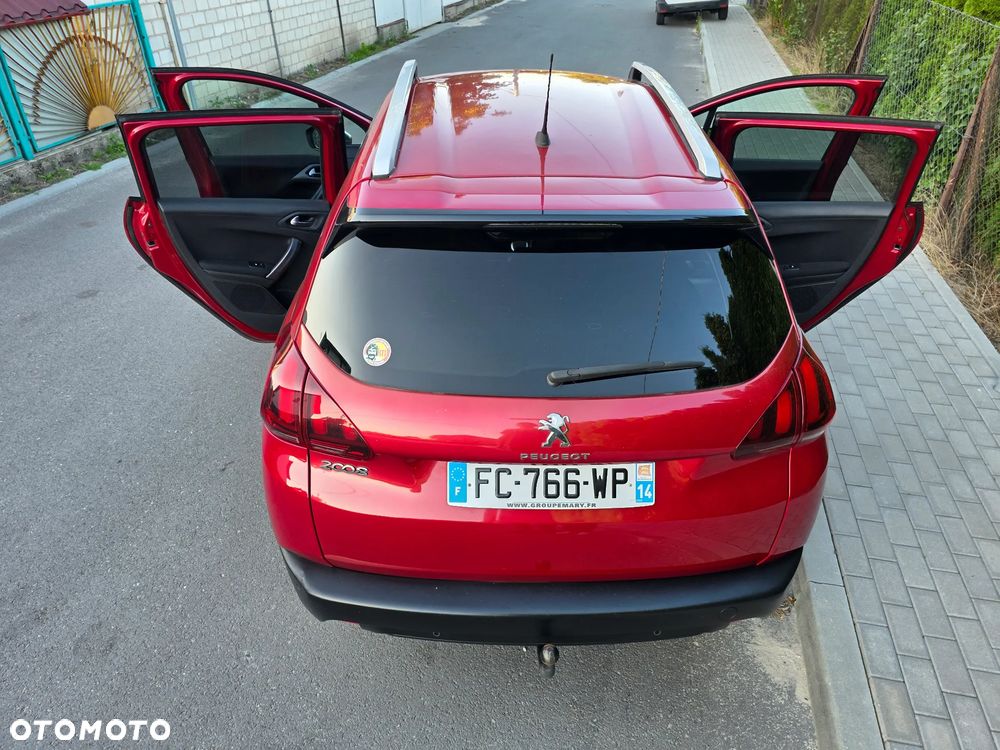 Peugeot 2008 BlueHDi 100 STOP & START Style - 20