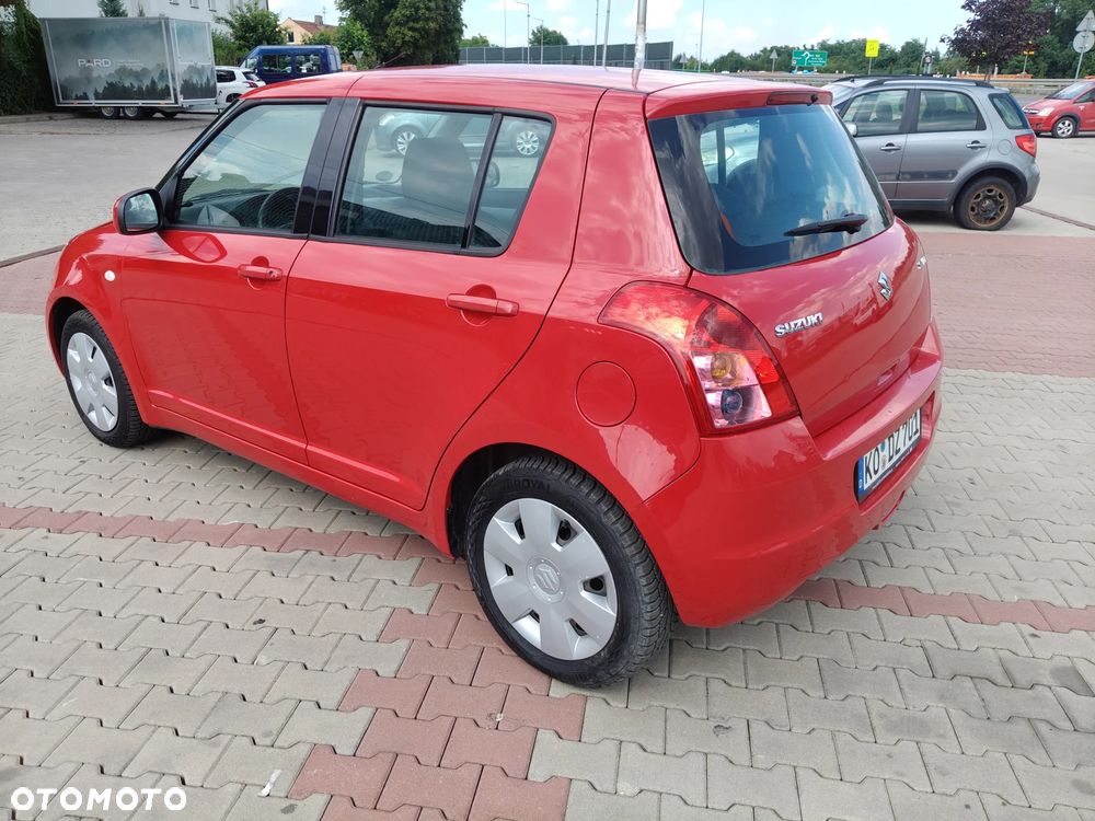 Suzuki Swift 1.3 Comfort - 4