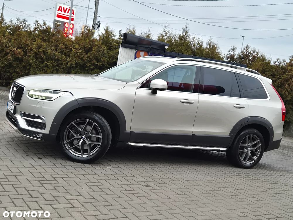 Volvo XC 90 D5 AWD Geartronic Momentum - 5