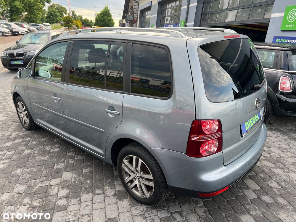 Volkswagen Touran 2.0 TDI Trendline - 9