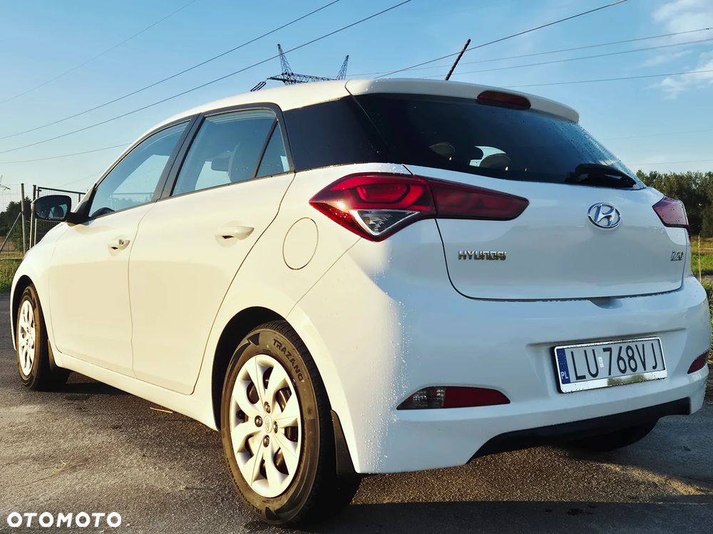 Hyundai i20 - 5