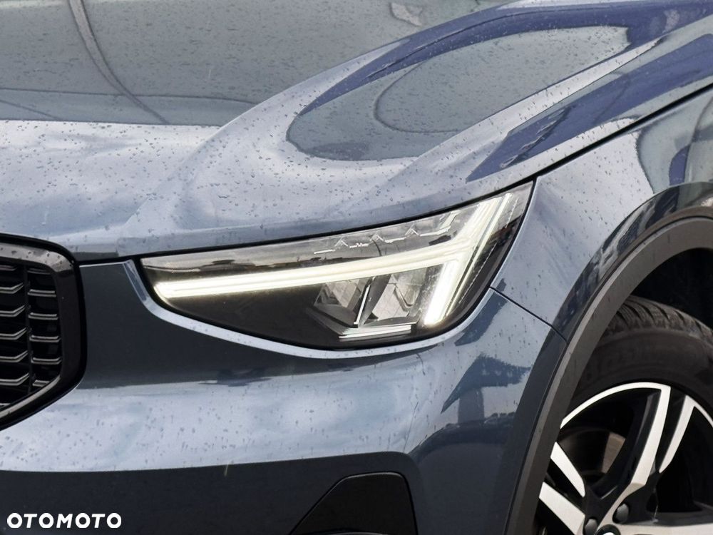 Volvo XC 40 - 35