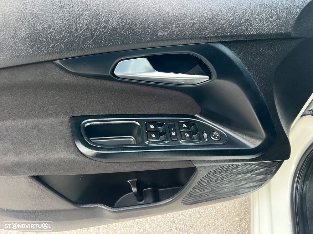 Fiat Tipo 1.3 M-Jet Lounge Tech - 11