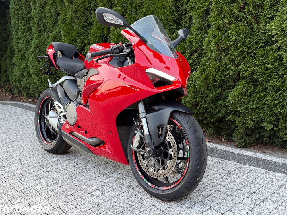 Ducati Panigale V2 - 2