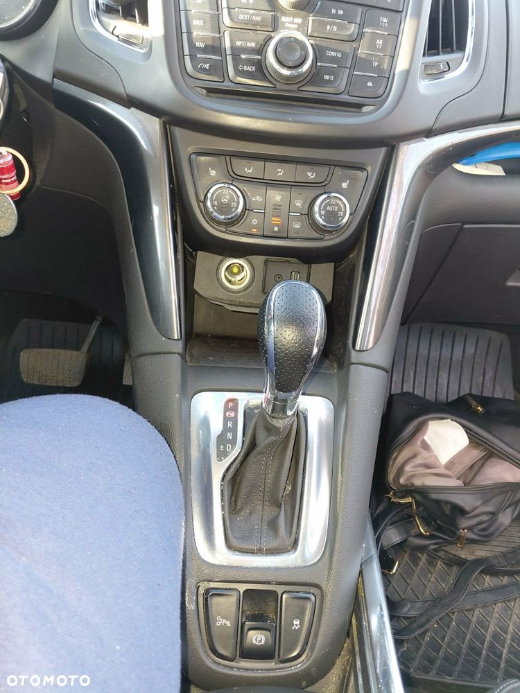 Opel Zafira Tourer 2.0 CDTI Automatik Business Edition - 9