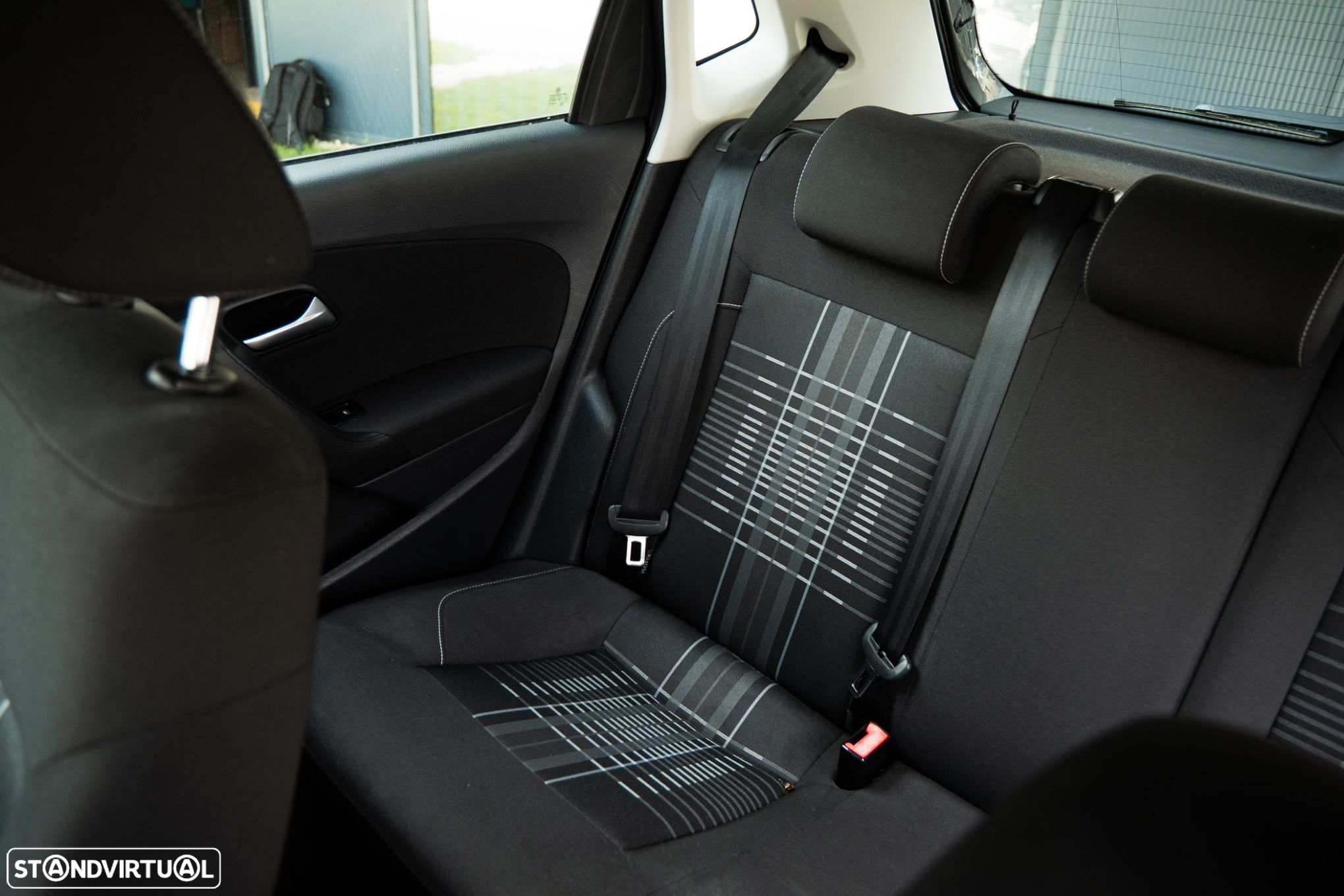 VW Polo 1.4 TDi Lounge - 21