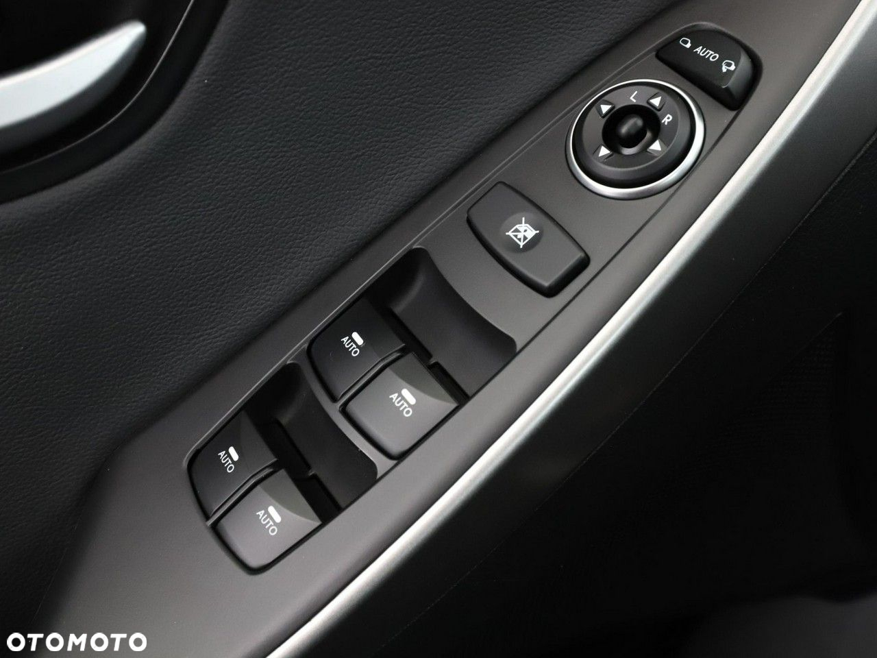 Hyundai i30 1.6 GDI Style - 36