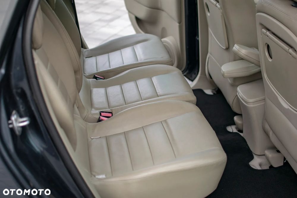 Renault Grand Scenic - 37