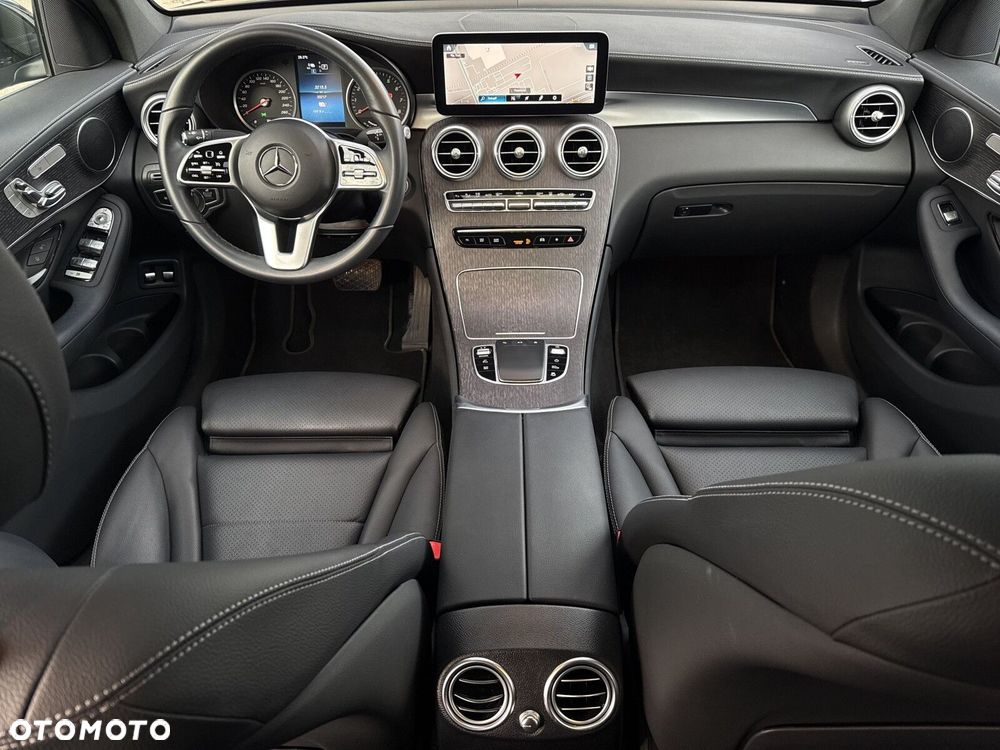 Mercedes-Benz GLC - 17