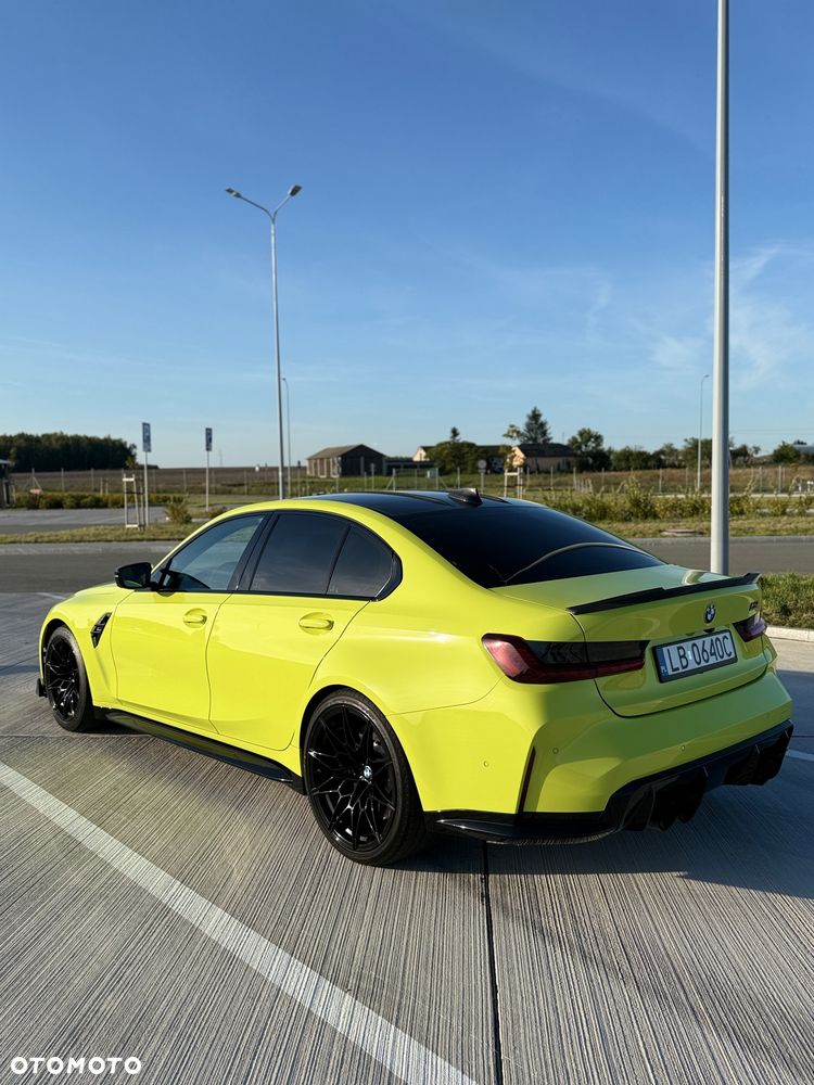 BMW M3 Competition - 4