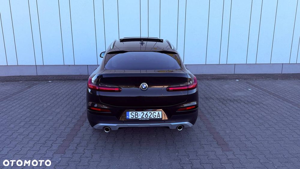 BMW X4 xDrive20d xLine sport - 12